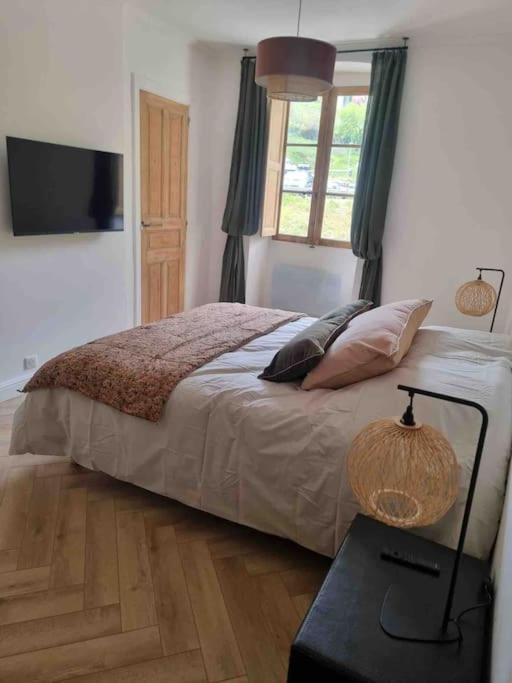 Appartement Au Coeur De La Ville Corte  Bagian luar foto