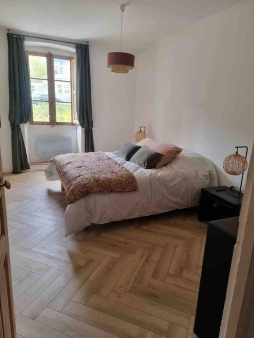 Appartement Au Coeur De La Ville Corte  Bagian luar foto